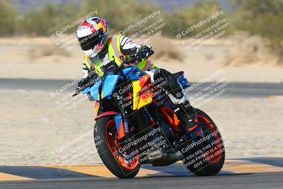 media/Jan-13-2024-SoCal Trackdays (Sat) [[9c032fe5aa]]/Turn 4 (135pm)/